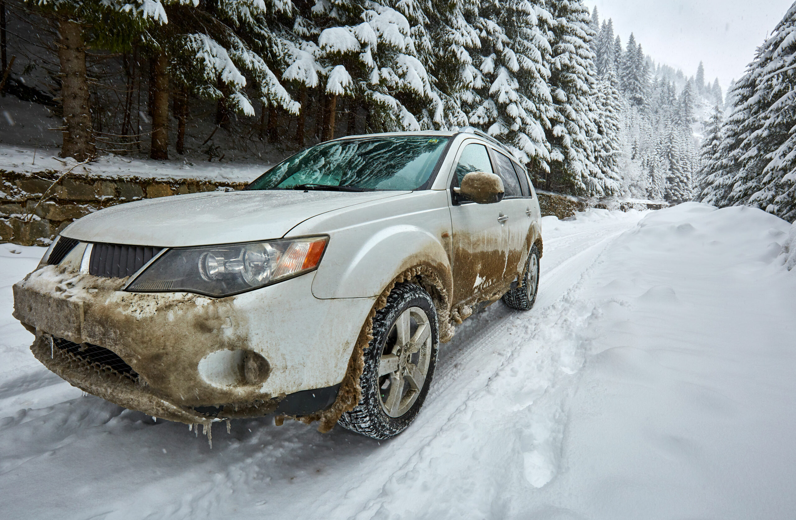 Passato “Burian” è il momento di pulire l’auto. I consigli MAFRA su come pulire l’auto dopo l’inverno