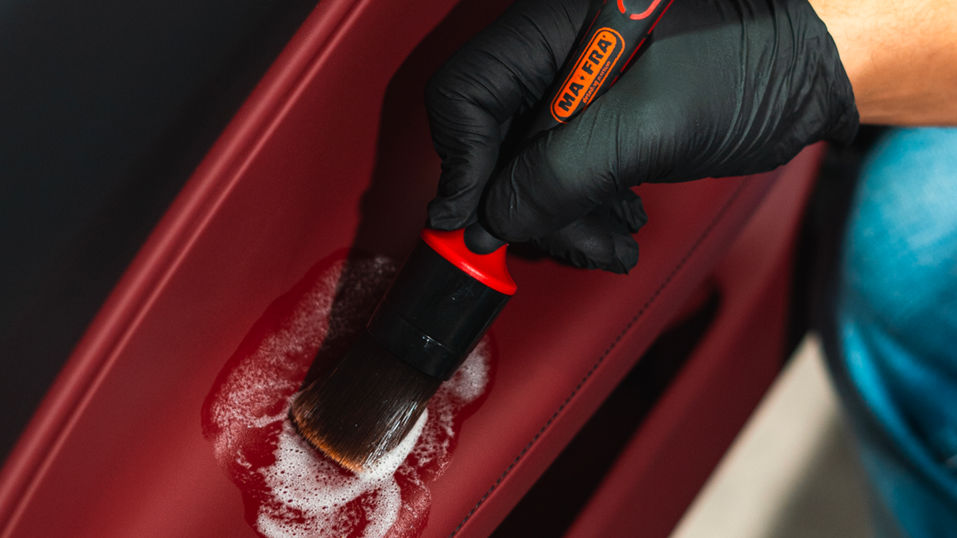 I migliori pennelli per il car detailing per una pulizia auto accurata