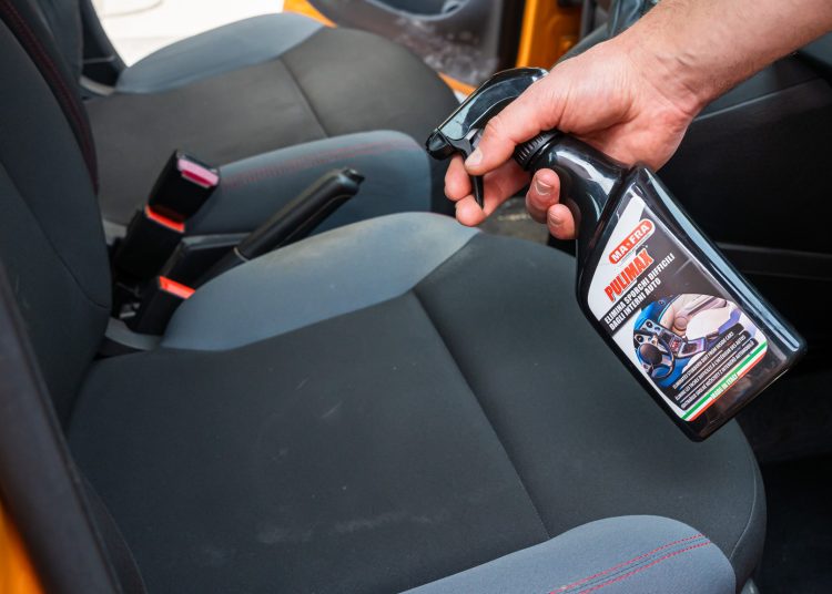 GARDENA Spazzola a disco morbida, per pulisci superfici a batteria AquaBrush, diametro 17 cm